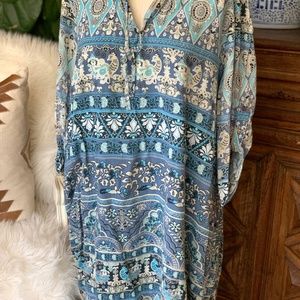 Multi colored blue and white blouse or dress